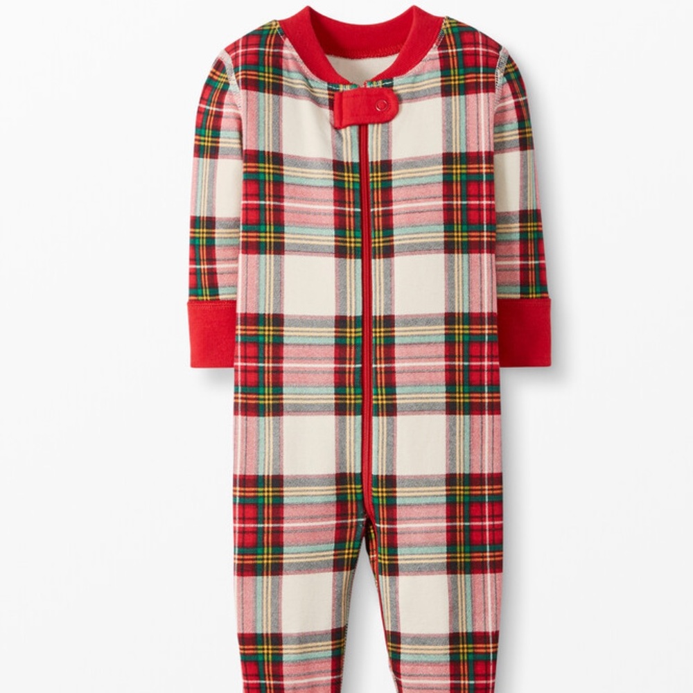 hanna andersson toddler zip sleeper in organic
cotton family holiday plaid